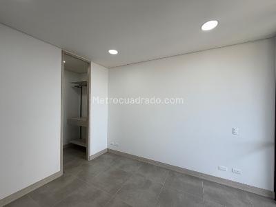 Apartamento de 2 alcobas en arriendo en El Tesoro, Medellín, 87 m² · foto 13 de 15