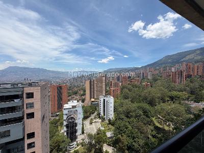 Apartamento de 2 alcobas en arriendo en El Tesoro, Medellín, 87 m² · foto 6 de 15