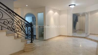 Casa de 4 alcobas en venta en Loma Del Esmeraldal, Envigado, 213 m² · foto 5 de 20