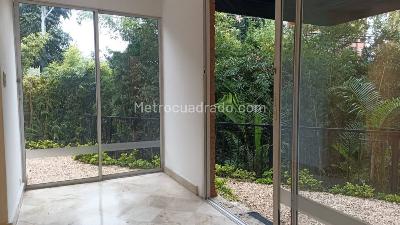 Casa de 4 alcobas en venta en Loma Del Esmeraldal, Envigado, 213 m² · foto 8 de 20
