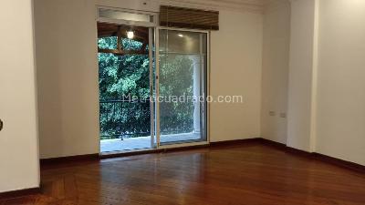 Casa de 4 alcobas en venta en Loma Del Esmeraldal, Envigado, 213 m² · foto 15 de 20