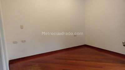 Casa de 4 alcobas en venta en Loma Del Esmeraldal, Envigado, 213 m² · foto 19 de 20