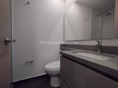 Apartamento de 3 alcobas en arriendo en Altos Del Poblado, Medellín, 79 m² · foto 14 de 15