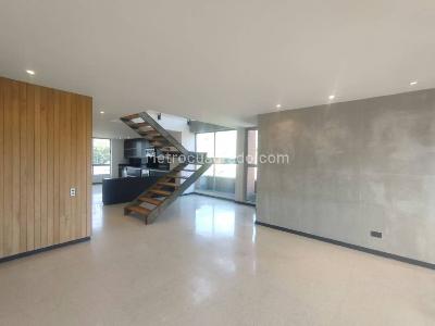 Apartamento de 2 alcobas en arriendo en San Lucas, Medellín, 180 m² · foto 7 de 20