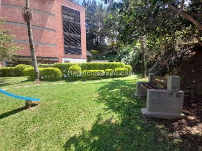 Apartamento de 3 alcobas en venta en Alto De Misael, Envigado, 75 m² · foto 12 de 20