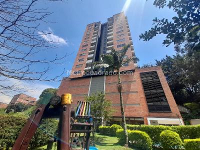 Apartamento de 3 alcobas en venta en Alto De Misael, Envigado, 75 m² · foto 13 de 20