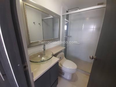 Apartamento de 3 alcobas en venta en Alto De Misael, Envigado, 75 m² · foto 18 de 20