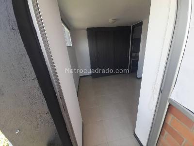 Apartamento de 3 alcobas en venta en Alto De Misael, Envigado, 75 m² · foto 8 de 20