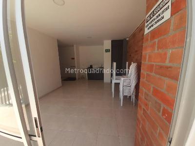 Apartamento de 3 alcobas en venta en Alto De Misael, Envigado, 75 m² · foto 9 de 20