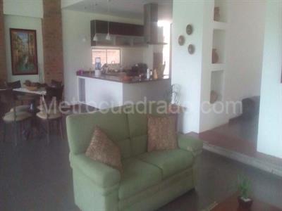 Casa de 4 alcobas en venta en Rozo, Palmira, 500 m² · foto 8 de 17