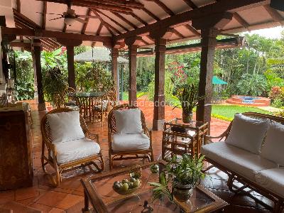 Casa de 4 alcobas en venta en Ciuda Jardin, Cali, 937 m² · foto 12 de 20