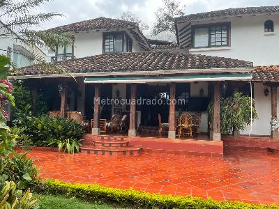 Casa de 4 alcobas en venta en Ciuda Jardin, Cali, 937 m² · foto 7 de 20