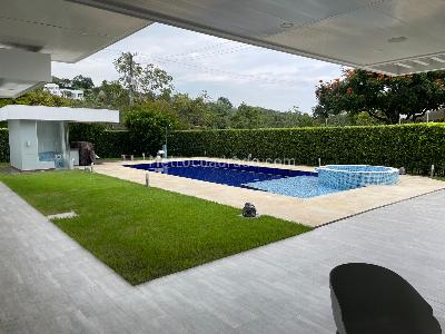 Casa de 4 alcobas en venta en Verde Horizonte Jamundi, Cali, 1094 m² · foto 2 de 5