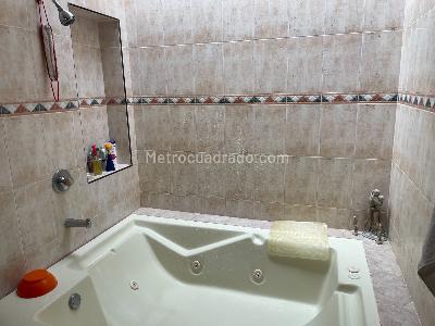 Casa de 4 alcobas en venta en Cali La Morada, Cali, 435 m² · foto 20 de 20