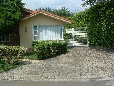 Casa de 4 alcobas en venta en Parcelaciones Pance, Cali, 1450 m² · foto 19 de 20