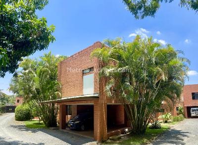 Casa de 4 alcobas en venta en Parcelaciones Pance, Cali, 300 m² · foto 6 de 17