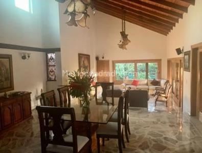 Casa de 4 alcobas en venta en Parcelaciones Pance, Cali, 300 m² · foto 13 de 17