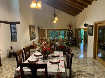 Casa de 4 alcobas en venta en Parcelaciones Pance, Cali, 300 m² · foto 14 de 17
