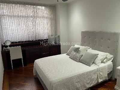 Apartamento de 3 alcobas en venta en Santa Rita, Cali, 229 m² · foto 14 de 18
