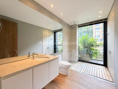 Apartamento de 2 alcobas en venta en Rosales Bella Vista, Bogotá, 197 m² · foto 4 de 20
