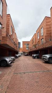 Casa de 3 alcobas en venta en Colina Campestre, Bogotá, 171 m² · foto 17 de 20
