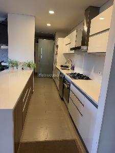 Apartamento de 3 alcobas en venta en Colina Alejandria, Bogotá, 155 m² · foto 2 de 15