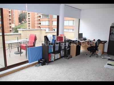 Apartamento de 3 alcobas en venta en Altos Usaquen, Bogotá, 312 m² · foto 4 de 20