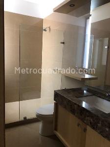 Apartamento de 3 alcobas en venta en Altos Usaquen, Bogotá, 312 m² · foto 14 de 20
