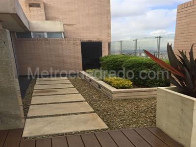 Apartamento de 4 alcobas en venta en Rosales Otro, Bogotá, 150 m² · foto 17 de 18