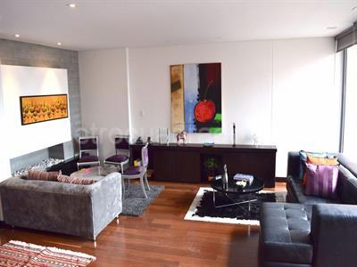 Apartamento de 4 alcobas en venta en Rosales Otro, Bogotá, 150 m² · foto 2 de 18