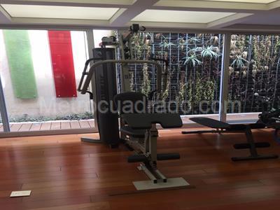 Apartamento de 4 alcobas en venta en Rosales Otro, Bogotá, 150 m² · foto 8 de 18