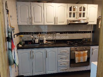 Apartamento de 3 alcobas en venta en Bella Suiza Alta, Bogotá, 167 m² · foto 3 de 16