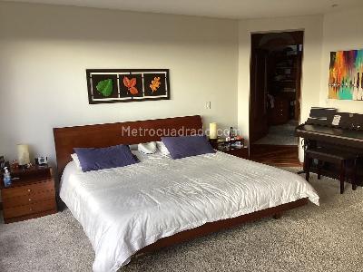 Apartamento de 5 alcobas en venta en Los Rosales, Bogotá, 490 m² · foto 14 de 20