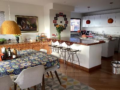 Apartamento de 5 alcobas en venta en Los Rosales, Bogotá, 490 m² · foto 3 de 20
