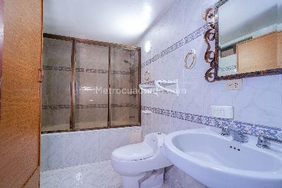 Casa en venta en Cedritos, Bogotá · foto 9 de 14
