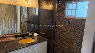 Casa de 3 alcobas en venta en Alhambra, Bogotá, 318 m² · foto 11 de 14