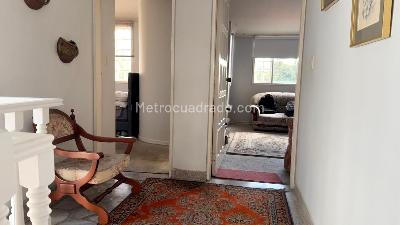 Casa de 3 alcobas en venta en Alhambra, Bogotá, 318 m² · foto 6 de 14