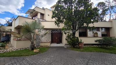 Casa de 4 alcobas en venta en San Jose De Bavaria, Bogotá, 477 m² · foto 2 de 20
