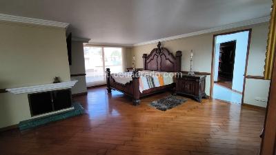 Casa de 4 alcobas en venta en San Jose De Bavaria, Bogotá, 477 m² · foto 13 de 20