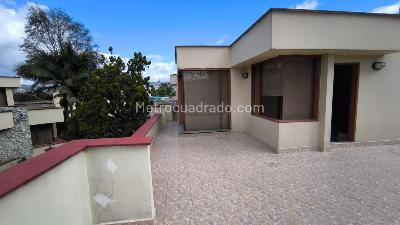 Casa de 4 alcobas en venta en San Jose De Bavaria, Bogotá, 477 m² · foto 18 de 20