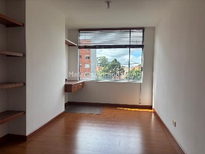 Apartamento en venta en Cedritos Contador, Bogotá · foto 8 de 18