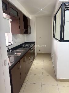 Apartamento de 3 alcobas en venta en Cedritos, Bogotá, 89 m² · foto 6 de 19