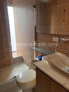 Apartamento en venta en Santa Barbara, Bogotá · foto 3 de 12