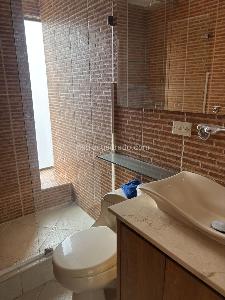 Apartamento en venta en Santa Barbara, Bogotá · foto 9 de 12