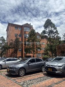 Apartamento de 3 alcobas en venta en Colina Y Alrededores, Bogotá, 80 m² · foto 15 de 16