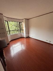 Apartamento de 3 alcobas en venta en Colina Y Alrededores, Bogotá, 80 m² · foto 4 de 16