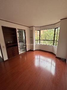 Apartamento de 3 alcobas en venta en Colina Y Alrededores, Bogotá, 80 m² · foto 5 de 16