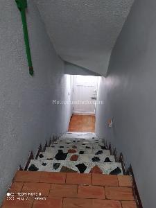 Casa de 5 alcobas en venta en Villa Gladys, Bogotá, 330 m² · foto 2 de 20