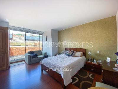 Apartamento de 4 alcobas en venta en Sotileza, Bogotá, 205 m² · foto 9 de 20