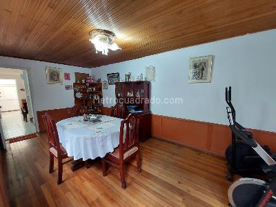 Casa de 4 alcobas en venta en Floralia I Y Ii Sector, Bogotá, 146 m² · foto 12 de 20